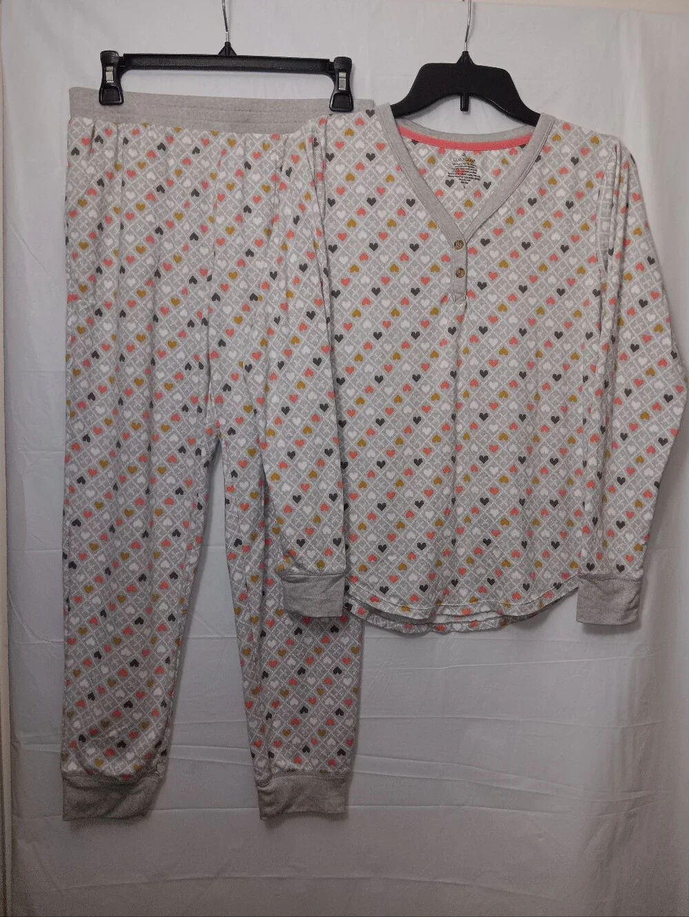 CUDDI DUDS Kids Gray Heart-Print Pajama Set - Cozy Long Sleeve & Pants